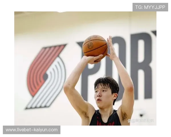 NBA开拓者对阵太阳，中国球员杨瀚森复出贡献9分5篮板3助攻